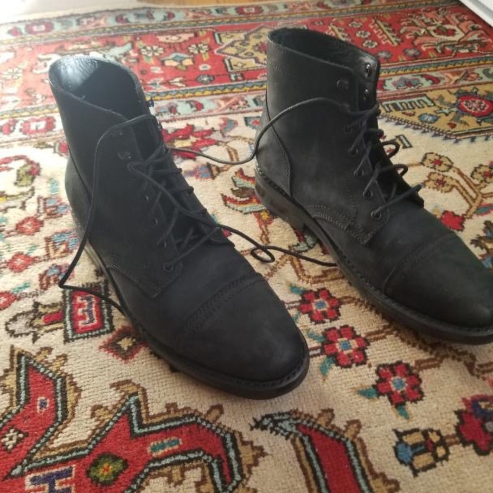 Thursday Captain's Boots Size 10 Men